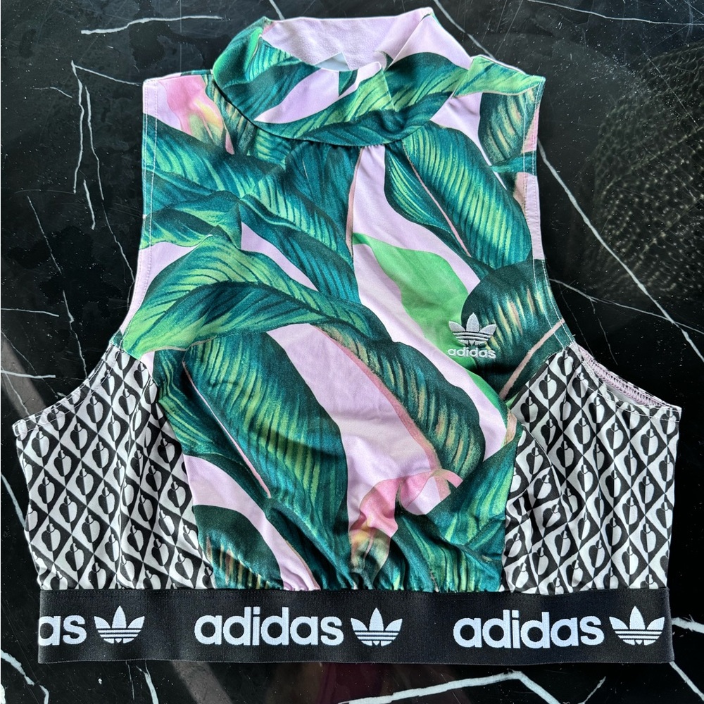FARM Rio Green and Pink Leaf Print Crop Top